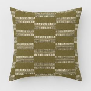 H&M Pillow cover